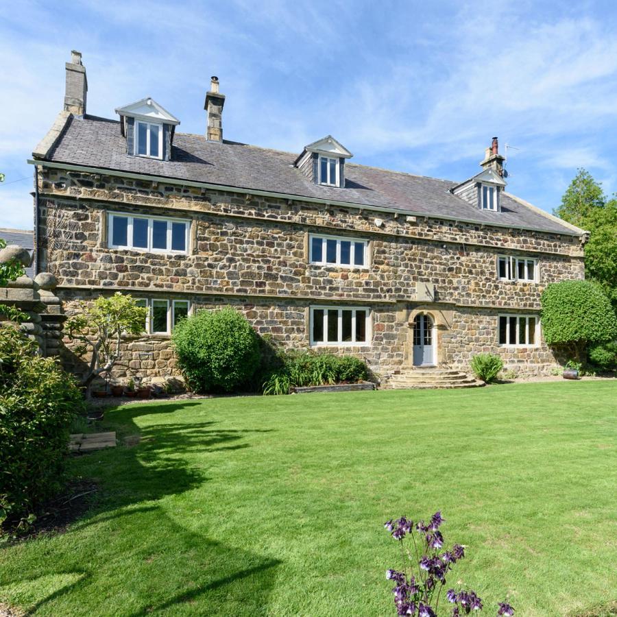 10 Bed Stunning House In Village, With Hot Tub Ovingham Buitenkant foto