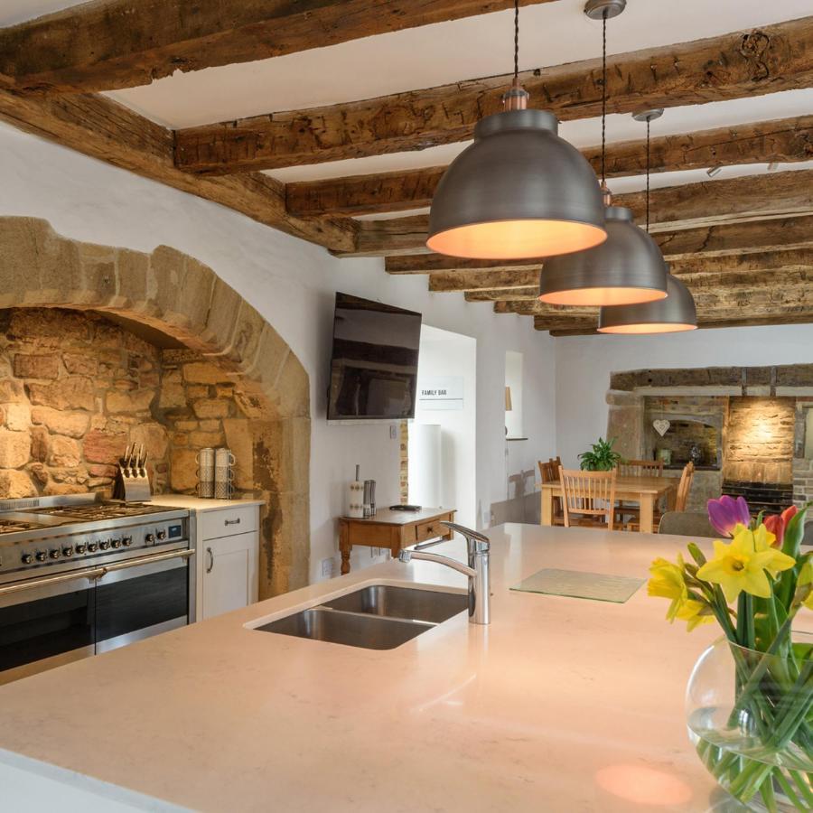 10 Bed Stunning House In Village, With Hot Tub Ovingham Buitenkant foto