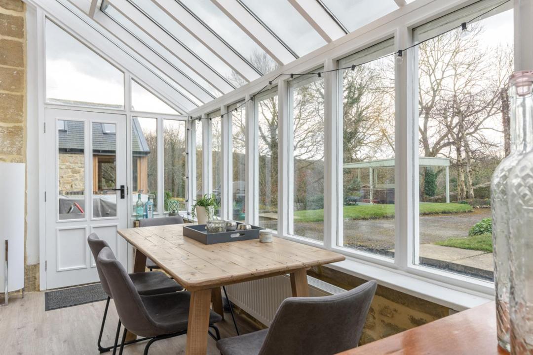 10 Bed Stunning House In Village, With Hot Tub Ovingham Buitenkant foto