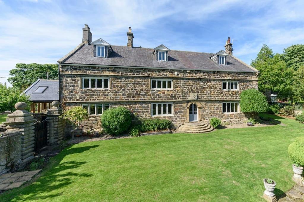 10 Bed Stunning House In Village, With Hot Tub Ovingham Buitenkant foto